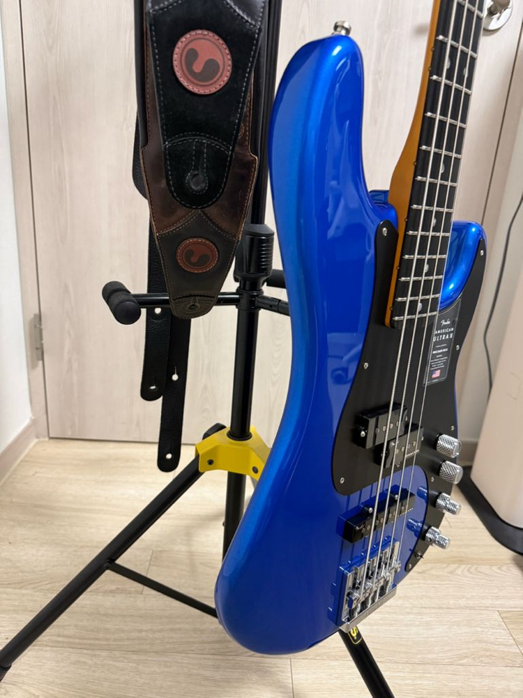 펜더 울트라2 pj 베이스기타 팝니다 이미지