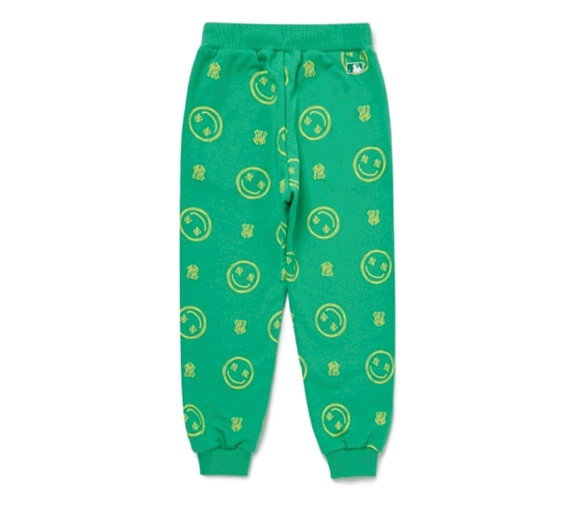 쿨거래시 6만9천택포! 미착용 새제품 MLB 맨투맨 상하세트 남아여아 공용 세트 커플 상하복세트 사이즈 110 이미지