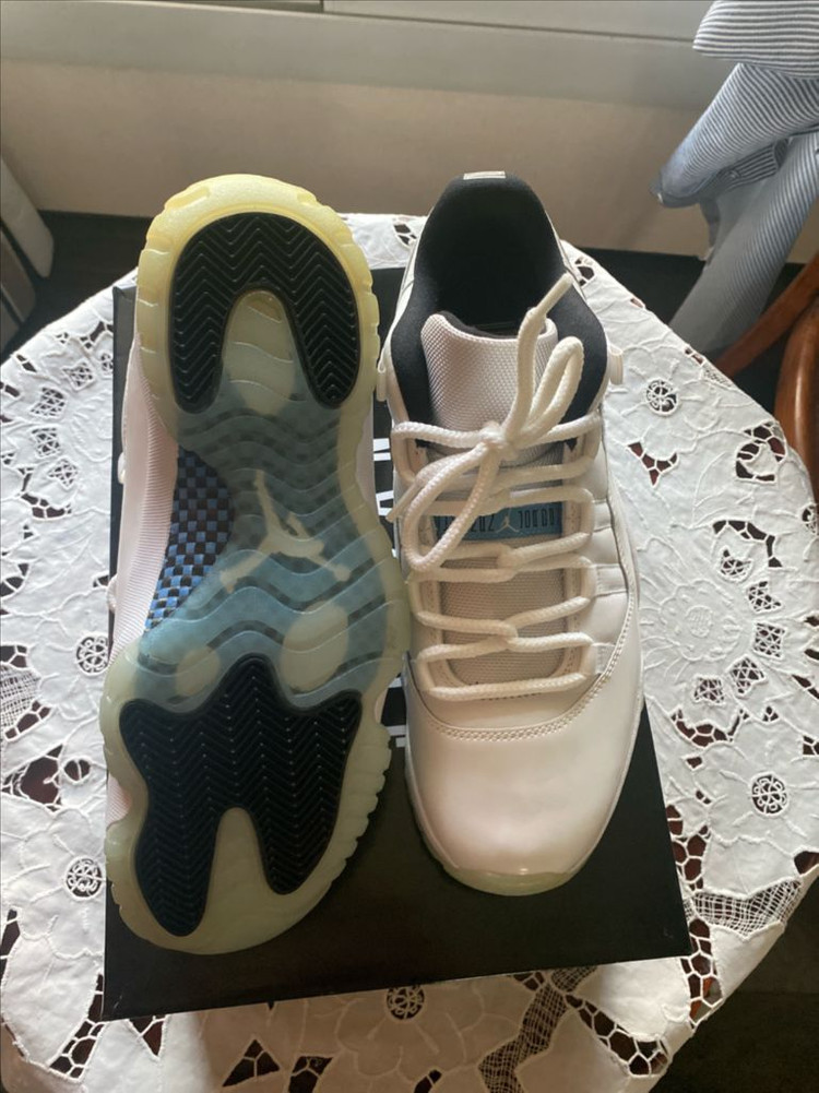 나이키 조던 11 low 레전드블루 275 이미지