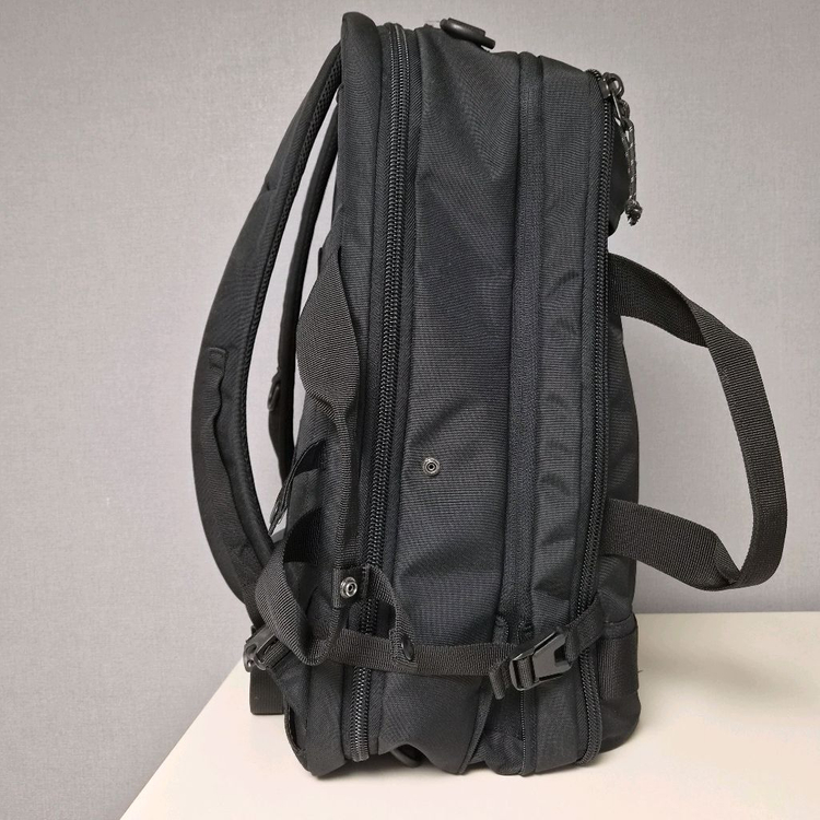 쌤소나이트 빅슨 3WAYS 백팩 블랙 Samsonite Red VICKSON 노트북 가방 이미지