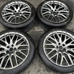 아우디 a6 a7 a8 메쉬 20인치 순정 휠타이어 팜 이미지