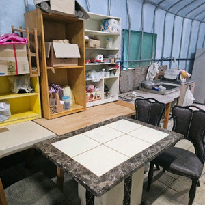 4인용 식탁 의자 세트 이미지