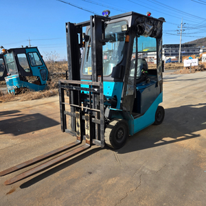 [지게차 특가판매] 스미토모 1.5톤 좌승식 전동지게차 2020년배터리 이미지