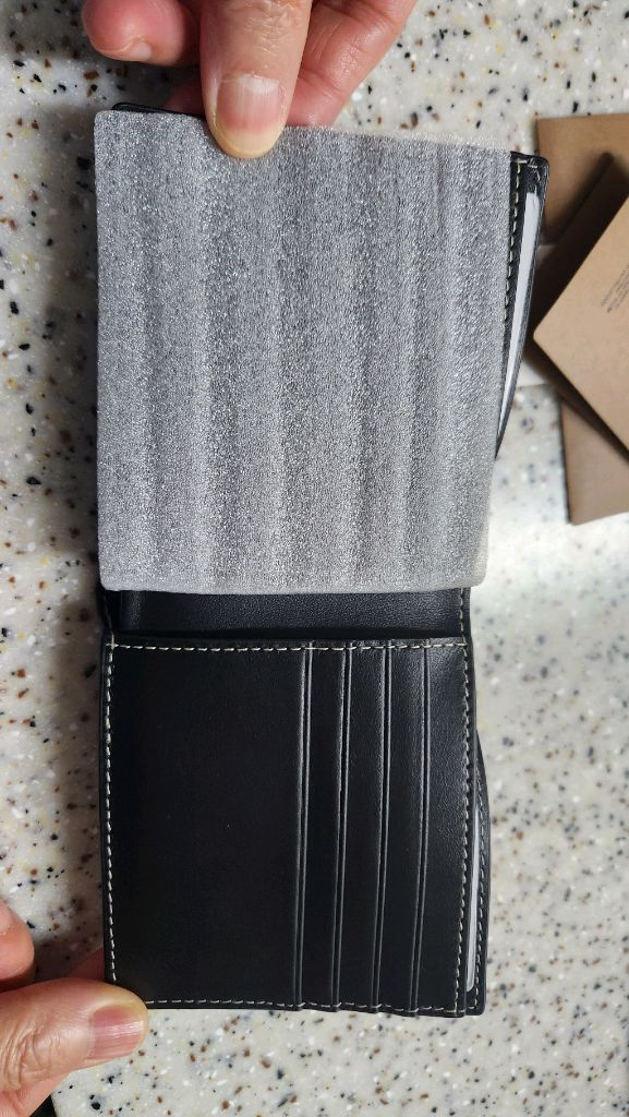 버버리 체크 반지갑 팝니다 이미지