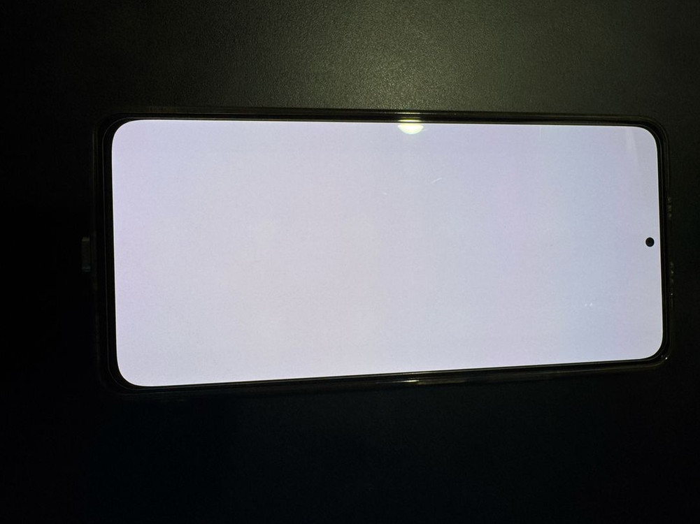 포코f3 스마트폰 판매 이미지