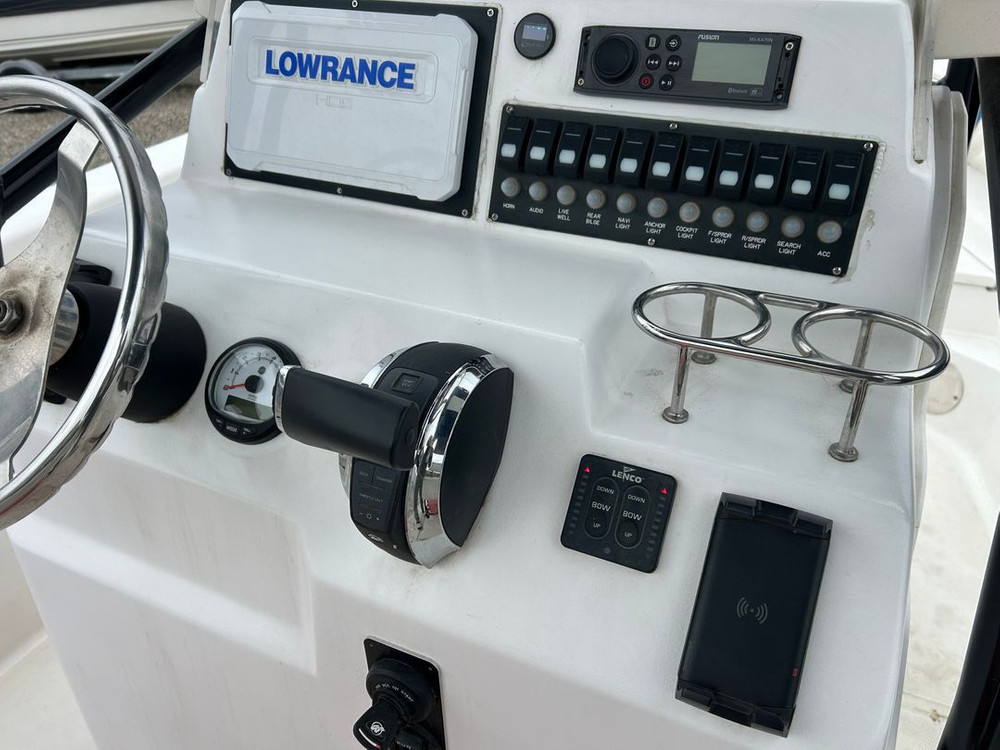 낚시보트 이미지