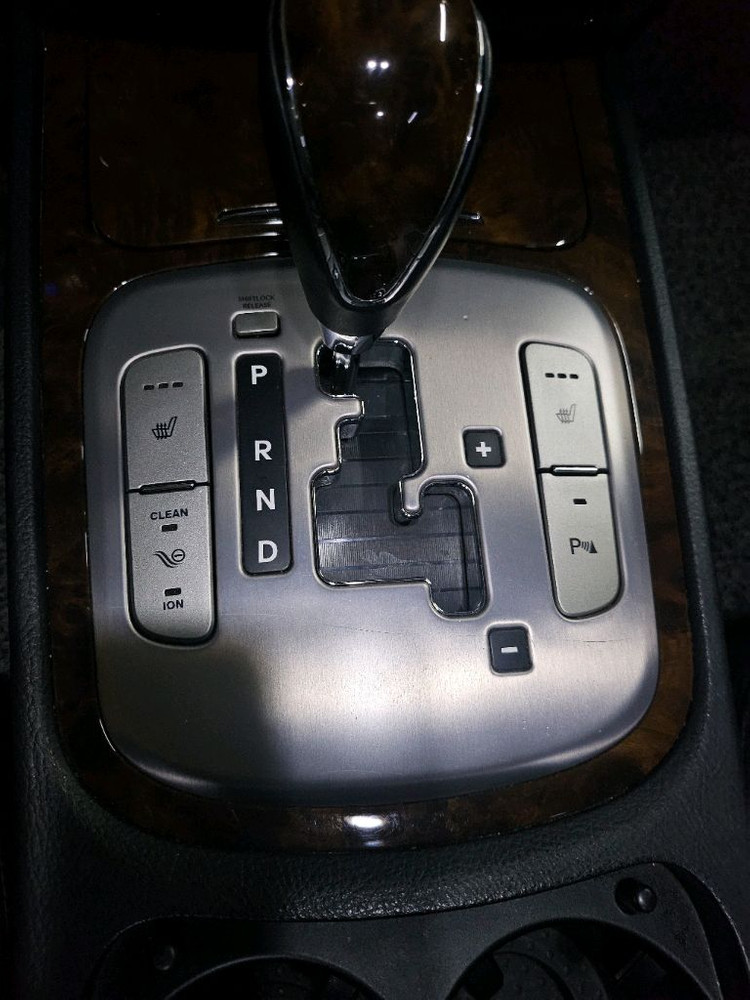 중형 세단 이미지