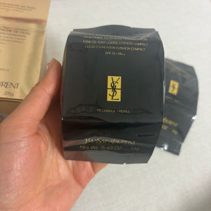 입생로랑 엉크르드뽀 쿠션20호 리필 새것 정품 이미지