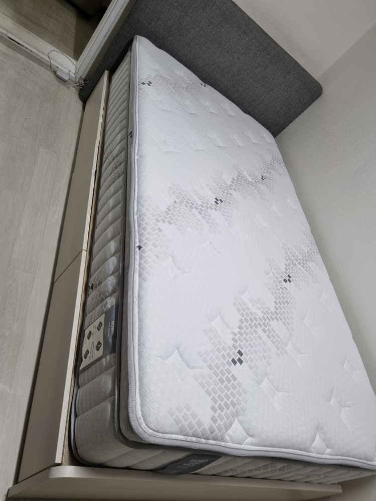 한샘 가구 아임빅 수납침대 SS 패브릭헤드형 + 유로 404 솔리드 매트리스 포함 일체 (경기 부천 고강동) 이미지