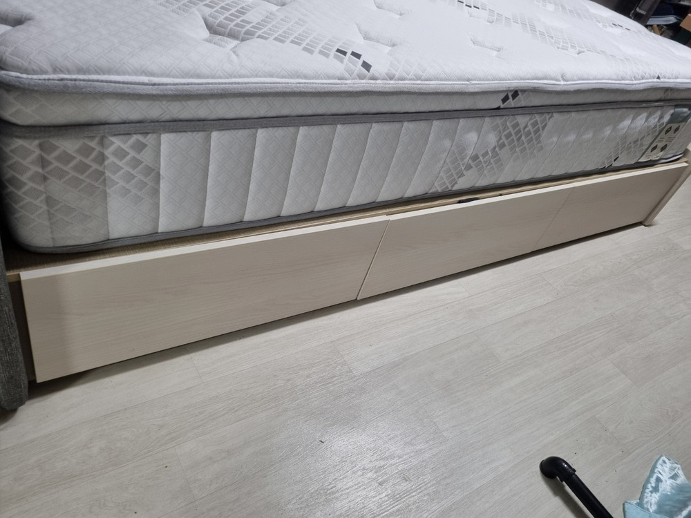 한샘 가구 아임빅 수납침대 SS 패브릭헤드형 + 유로 404 솔리드 매트리스 포함 일체 (경기 부천 고강동) 이미지