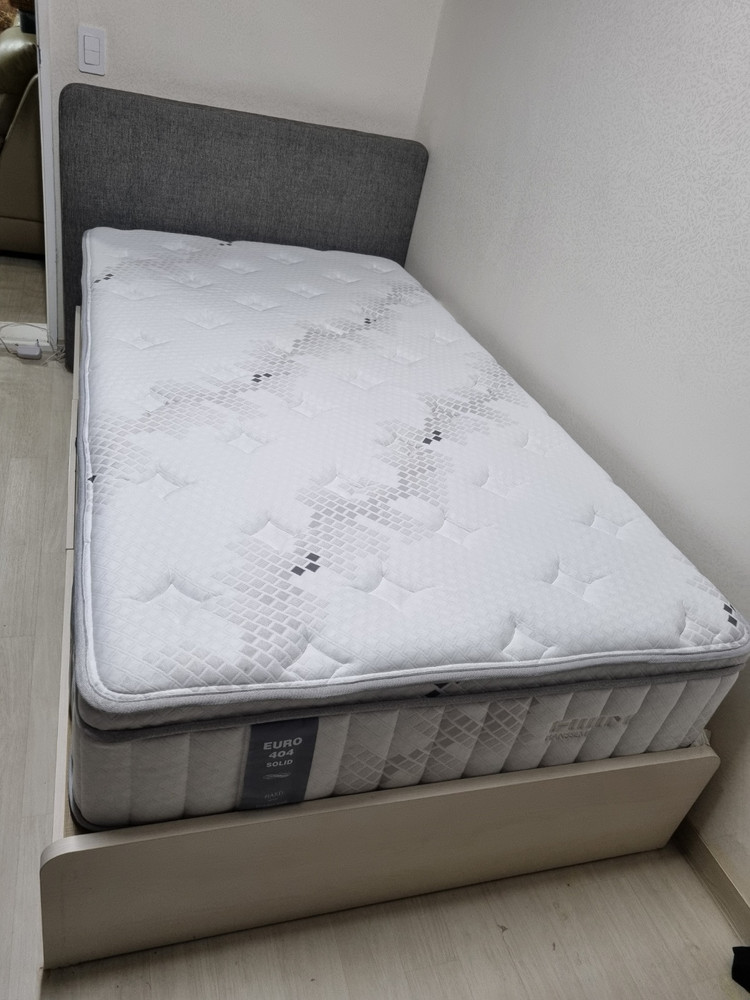 한샘 가구 아임빅 수납침대 SS 패브릭헤드형 + 유로 404 솔리드 매트리스 포함 일체 (경기 부천 고강동) 이미지