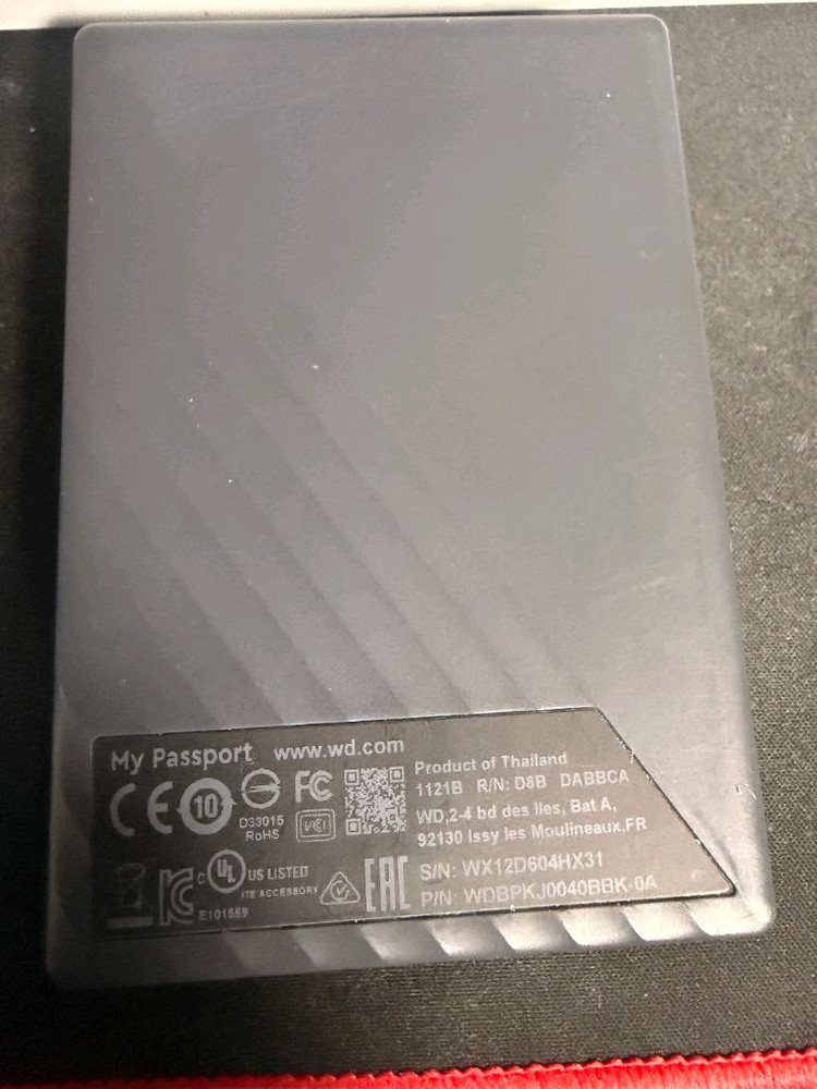 wd 마이패스포트 외장하드 4tb 이미지