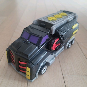 터닝메카드 메가스파이더 이미지