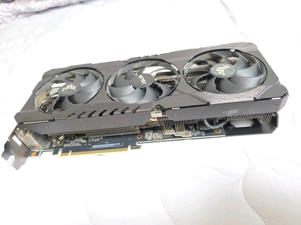 엔비디아 지포스 3080ti 이미지