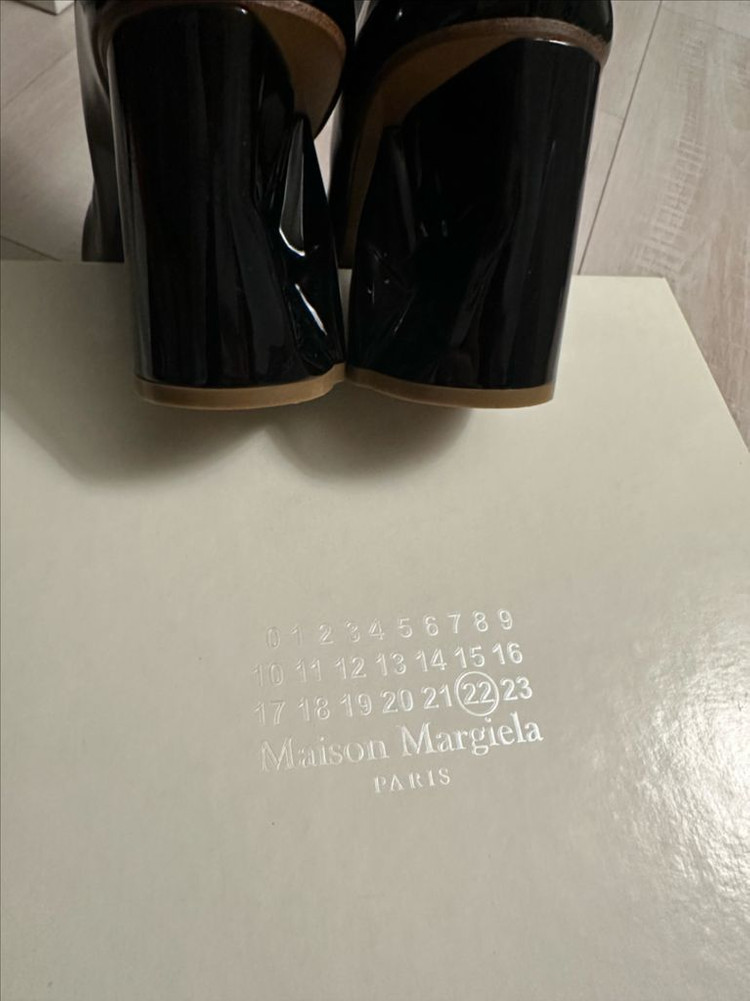 (새상품) 19ss 메종마르지엘라 애나멜 앵클부츠 이미지