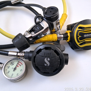 스쿠버장비 MK25/S380+XTX20옥토+싱글게이지세트 판매합니다. 이미지