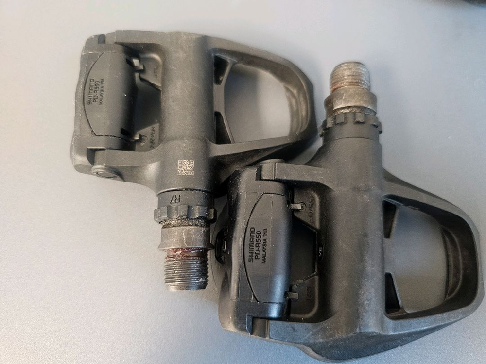 시마노 RC3 클릿슈즈 41(255) & 550클릿 페달 세트 이미지