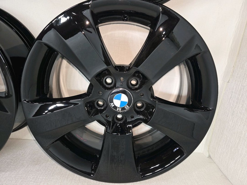 BMW F body 18인치 순정 블랙유광 분체도장 복원휠 이미지