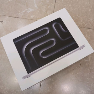 미개봉 맥북프로 14인치 m5pro 24램 ssd1테라 실버 이미지