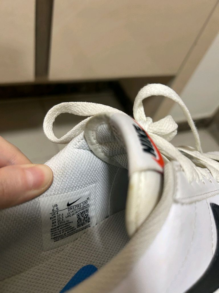 나이키 코르테즈 나이키 운동화 이미지