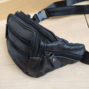 가죽가방 남성가방 힙색 슬링백 크로스백 여행가방 새상품 이미지