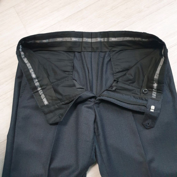 알마니 꼴레지오니 울캐시미어혼방 투버튼 수트 48 이미지