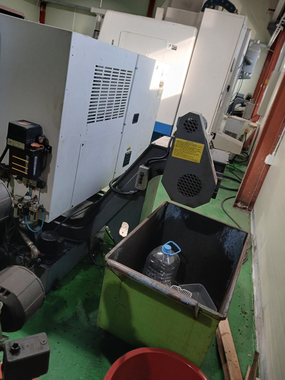 DMC 8인치CNC 선반(2011년) 이미지