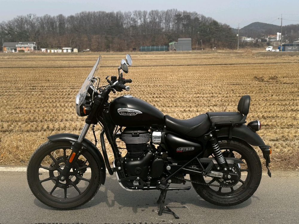 로얄엔필드메테오350/22년식/1만키로/300만원 이미지