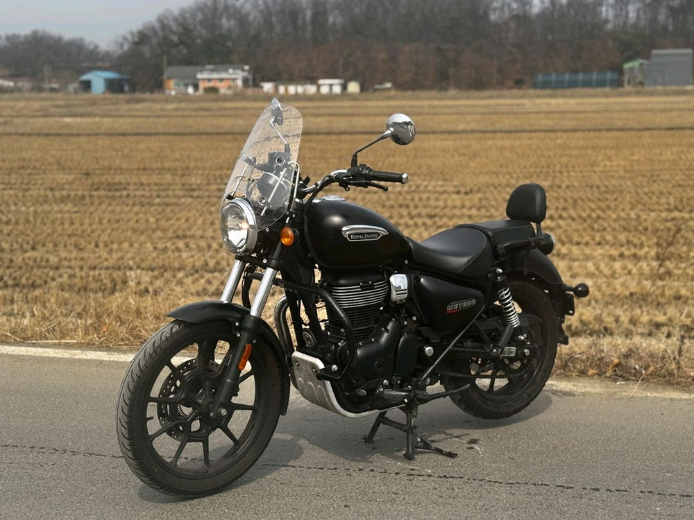 로얄엔필드메테오350/22년식/1만키로/300만원 이미지