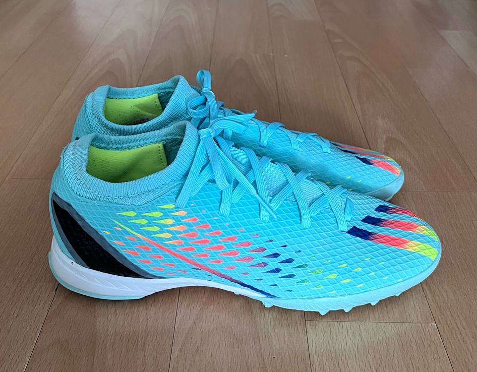 아디다스 아동 풋살화(사이즈 245~250) 팝니다. 이미지