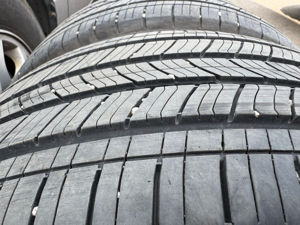 215 50 17 미쉐린 2본 이미지