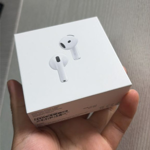 에어팟4세대 노이즈캔슬링 미개봉 이미지