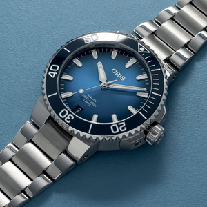 오리스 애커스 칼리버 400 41.5mm 청판 이미지