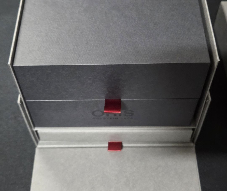 오리스 애커스 칼리버 400 41.5mm 청판 이미지