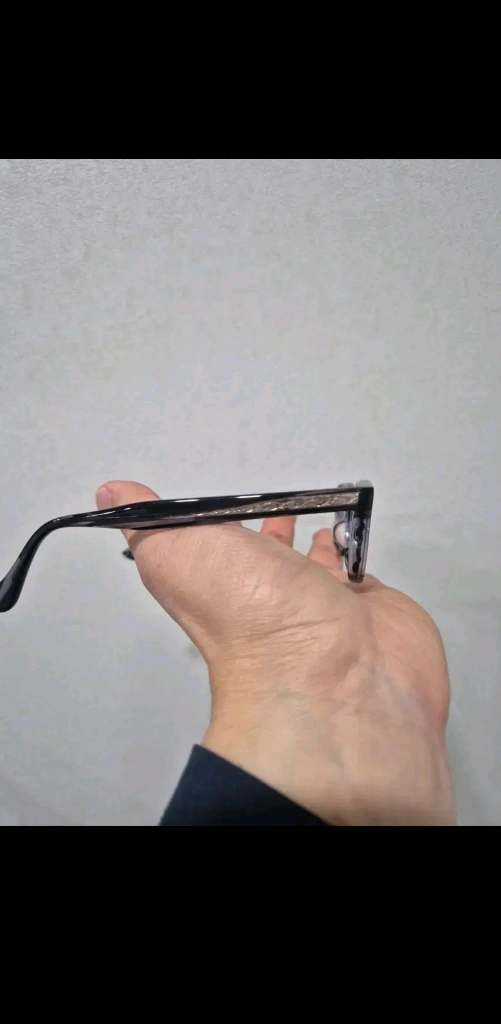디타 쿠란테 courante 이미지