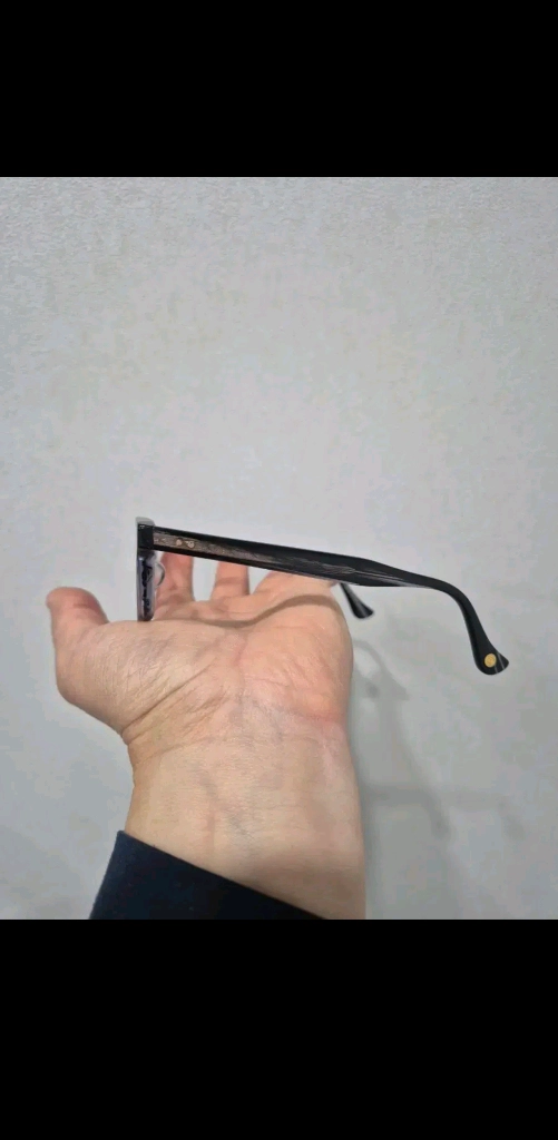 디타 쿠란테 courante 이미지