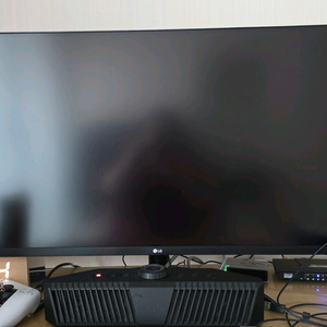 LG 4K 모니터 32인치 32UR500K 이미지