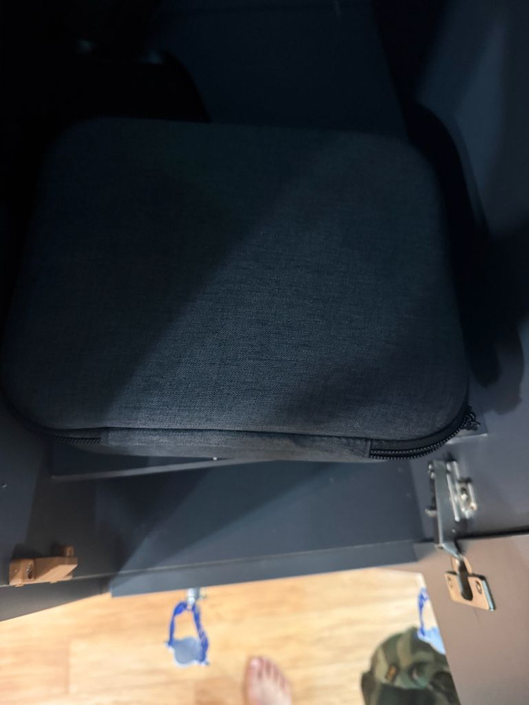 테슬라 모델3 자충매트 창문햇빛가리개 DC콤보케이스 이미지