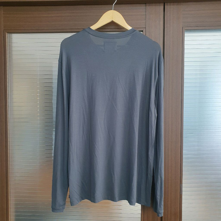 아르마니 꼴레지오니 긴팔 티셔츠 XL 국내 105사이즈 이미지