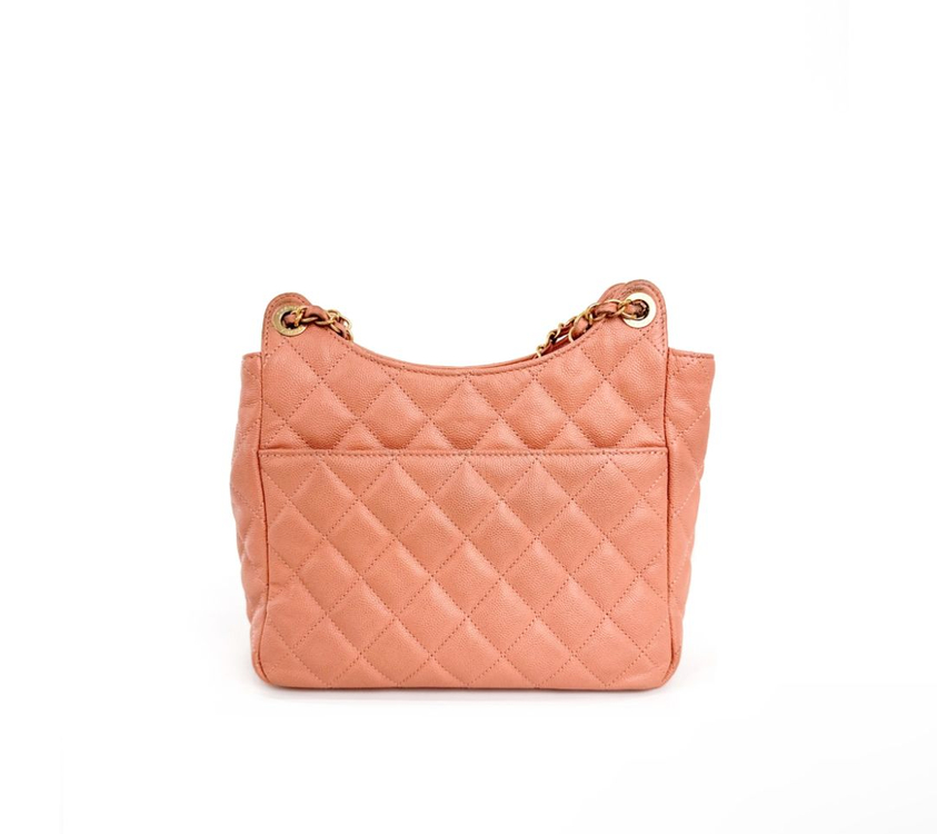 샤넬 여성 샤이니 크럼플드 호보백 캐비어 포켓 체인 크로스 숄더백 핑크 이미지