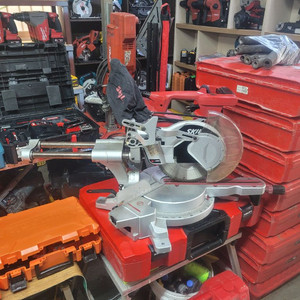 SKIL스킬슬라이딩각도절단기3160마이터쏘10인치 A급 이미지