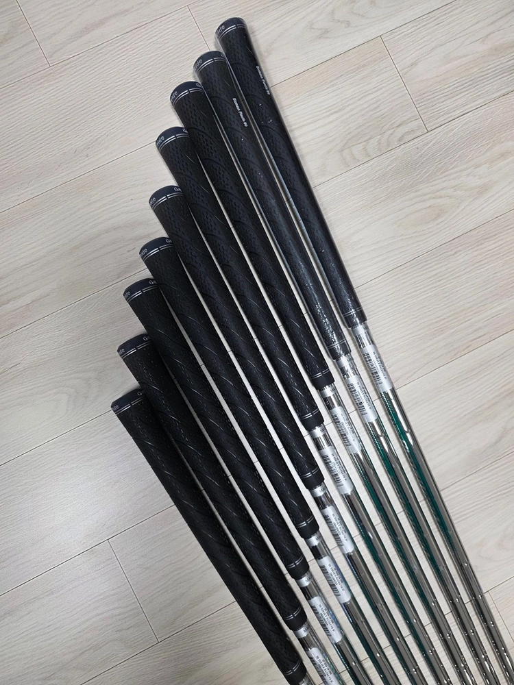 정품 캘러웨이 패러다임X 아이언입니다.5-S 8아이언-NSPRO950R 입니다. 새것같은상태(직거래 :안산새솔) - 안심되는 중고거래
