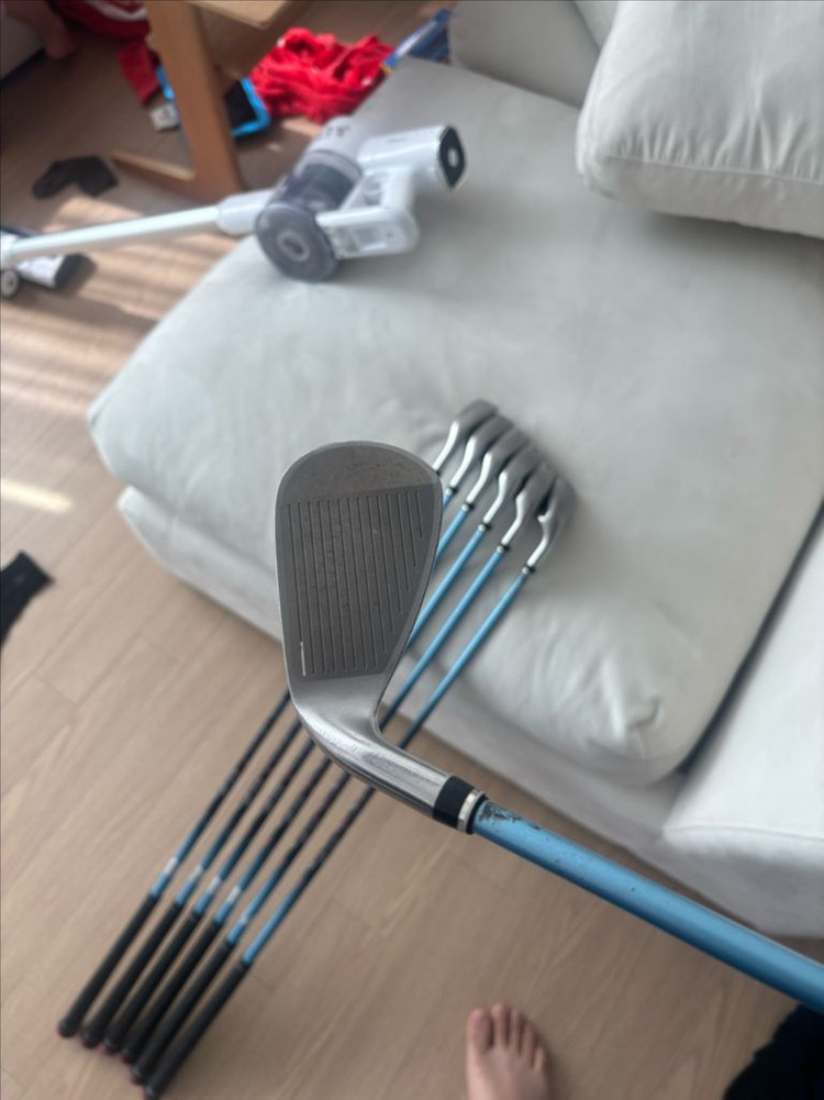 젝시오 1300k 여성용 골프채 풀세트 팝니다. 이미지