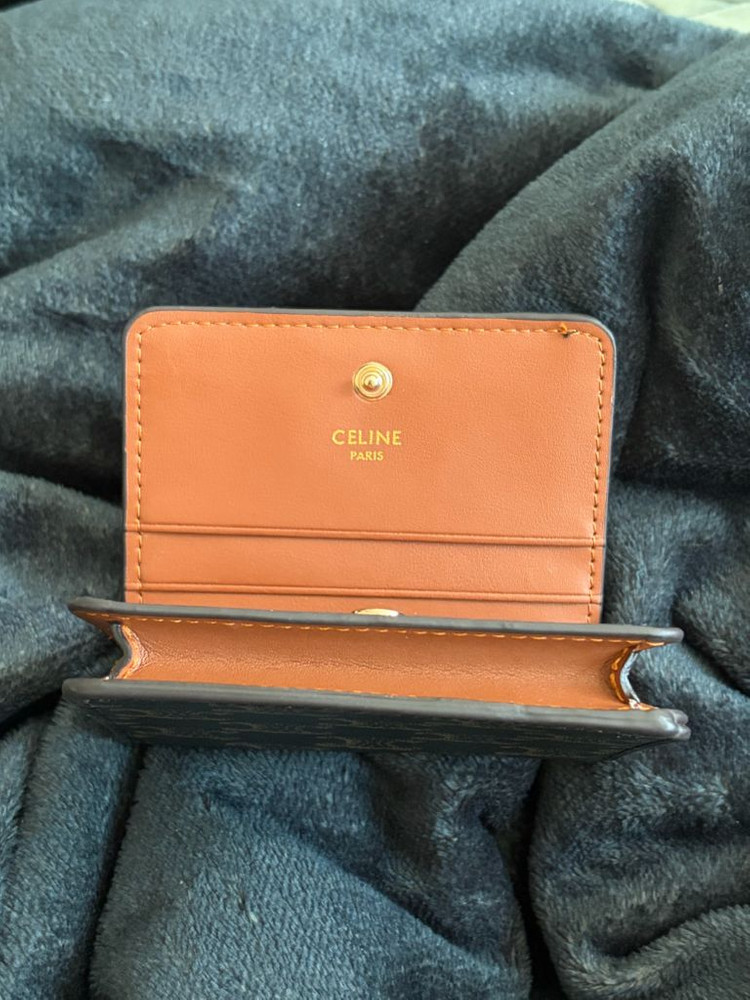 셀린느 지갑 팔아요 이미지