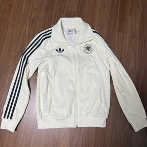 아디다스 독일 베켄바우어 트랙탑 이미지