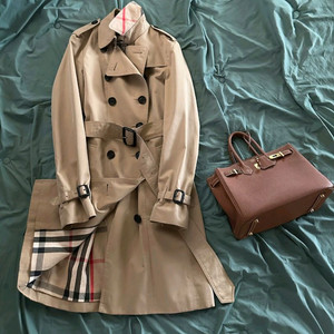 버버리 트렌치코트 uk4 이미지