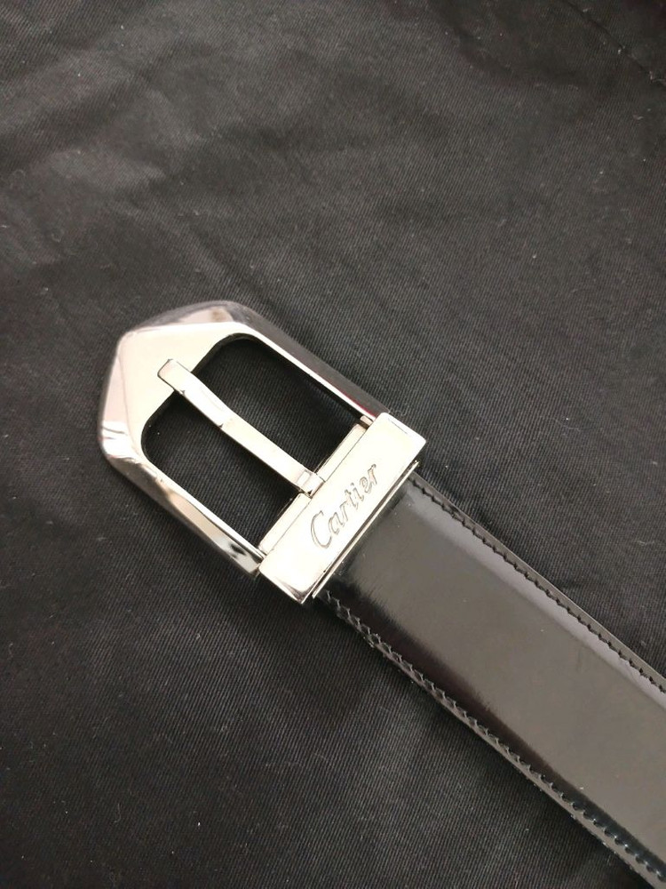 까르띠에 양면 가죽벨트 정품입니다 이미지