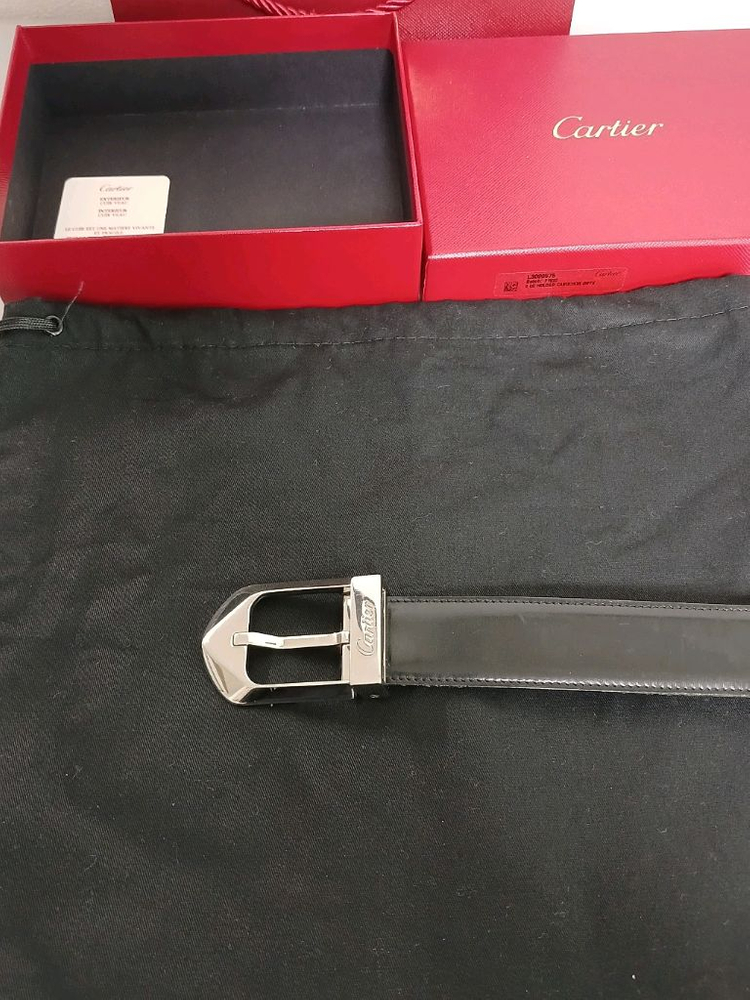 까르띠에 양면 가죽벨트 정품입니다 이미지