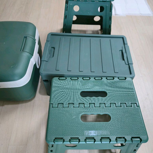 캠핑용 아이스박스, 접이식의자, 조립식다용도 수납함 세트 이미지