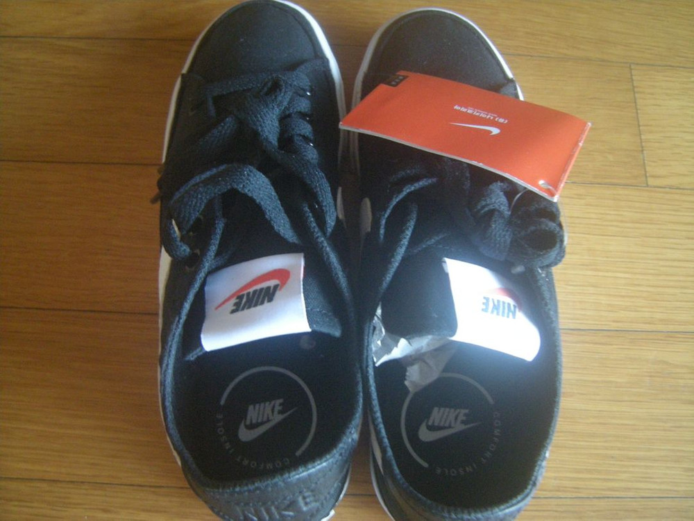 나이키 우먼스 코트레거시230사이즈/아디다스 노스페이스 러닝조깅헬스캠핑등산자전거배낭자전거 조던acg 아이폰 이미지